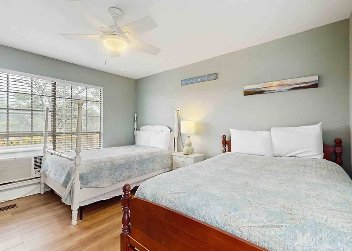2-story Near The With Deck Outdoor Shower W&ds 2 Kitchens Holiday home Gulf Shores